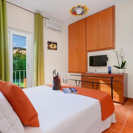 Relais Santa Lucia Bed & Breakfast Sorrento Exterior photo